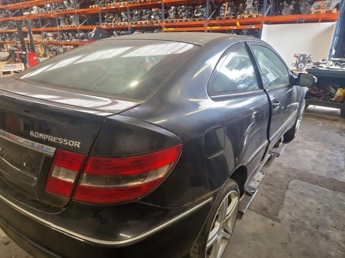 Mercedes C-Klasse V1201