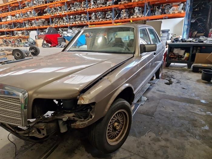 Mercedes 260SE-600SEL V1213