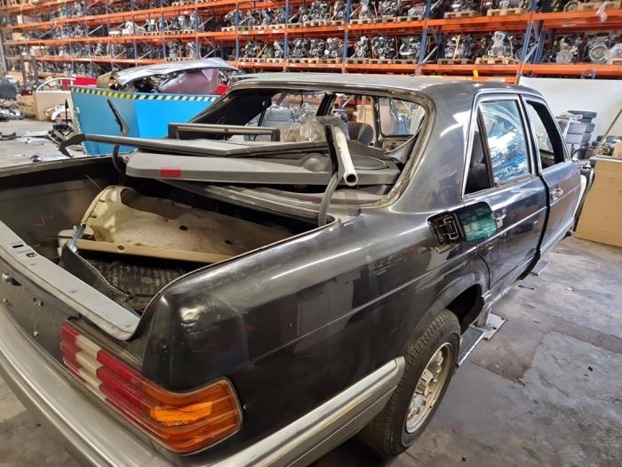 Mercedes 260SE-600SEL V1224