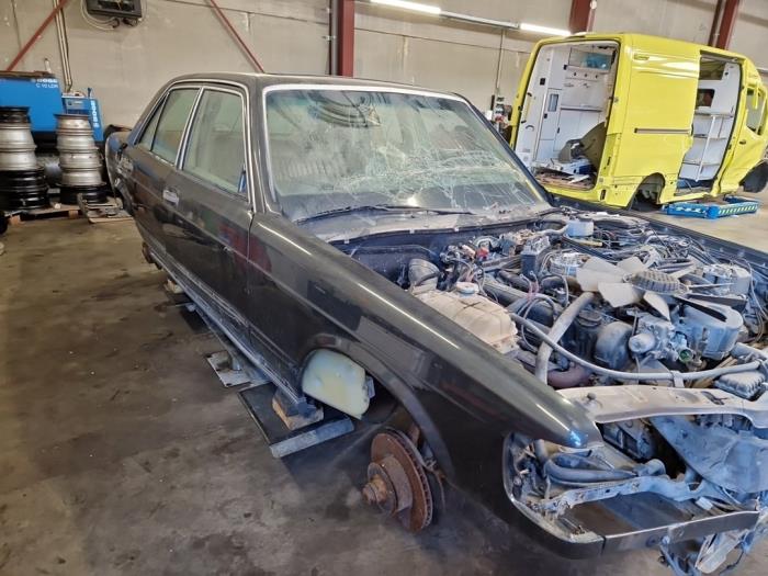 Mercedes S-Klasse V1227