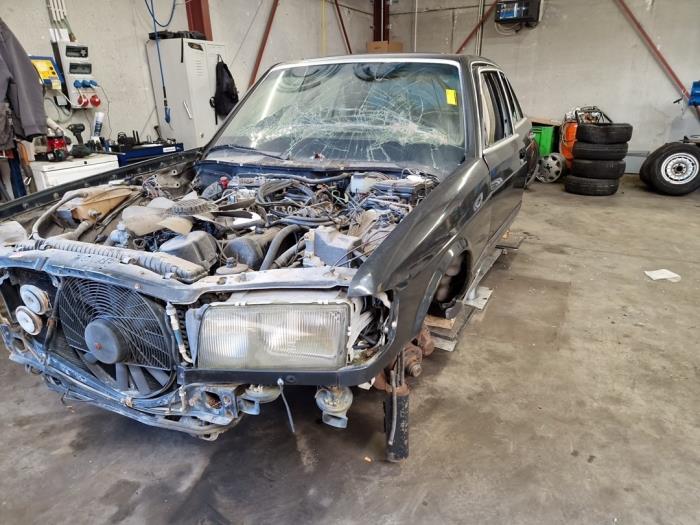 Mercedes S-Klasse V1227