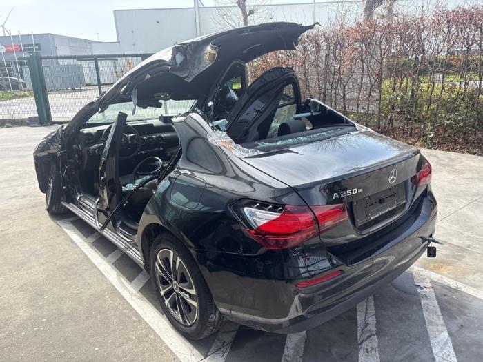 Mercedes A-Klasse V1233