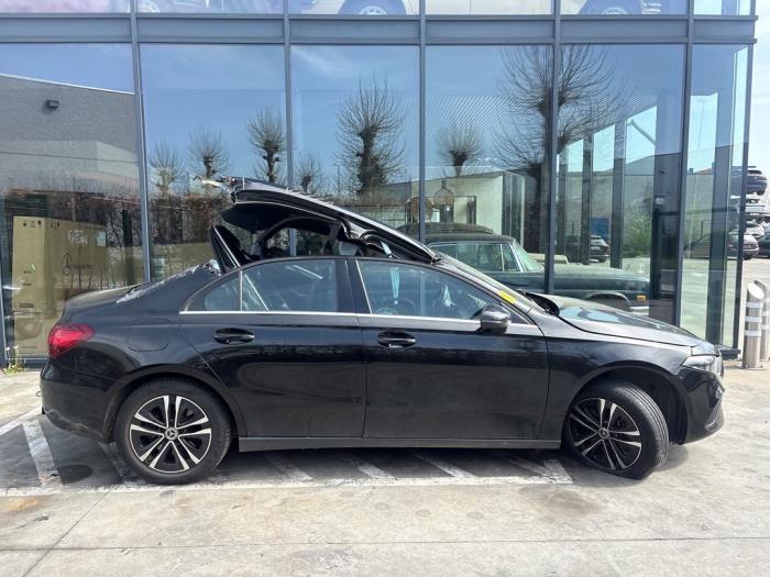 Mercedes A-Klasse V1233