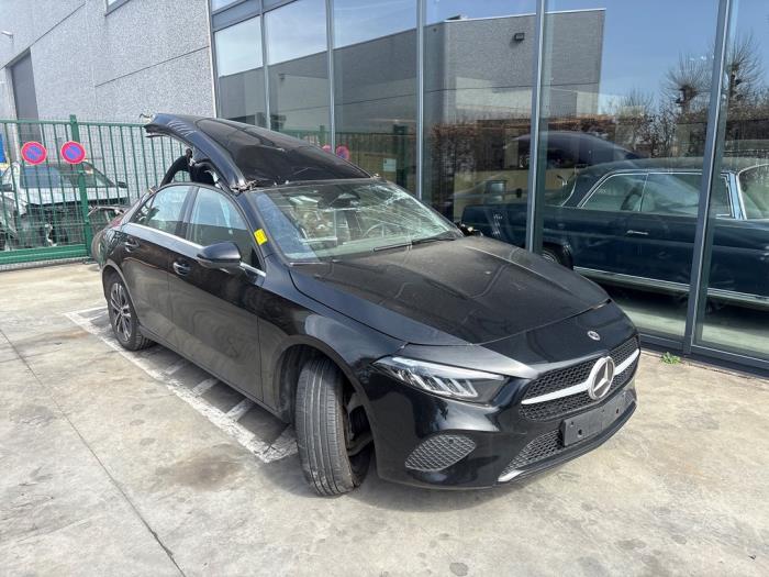 Mercedes A-Klasse V1233