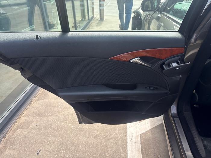 Mercedes E-Klasse V1234