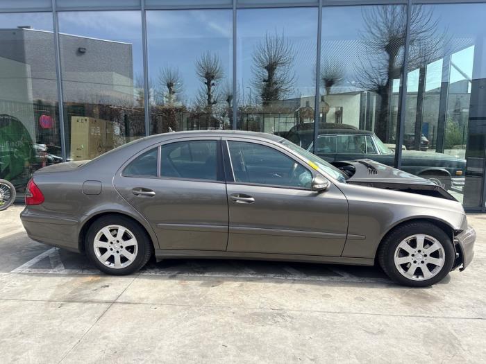 Mercedes E-Klasse V1234