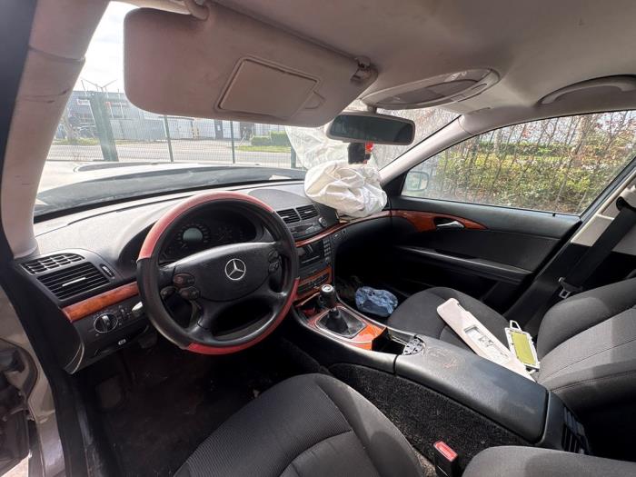 Mercedes E-Klasse V1234