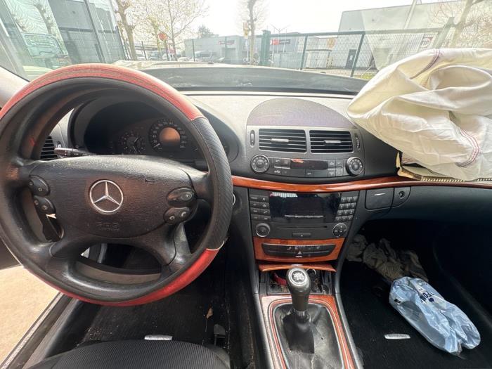 Mercedes E-Klasse V1234