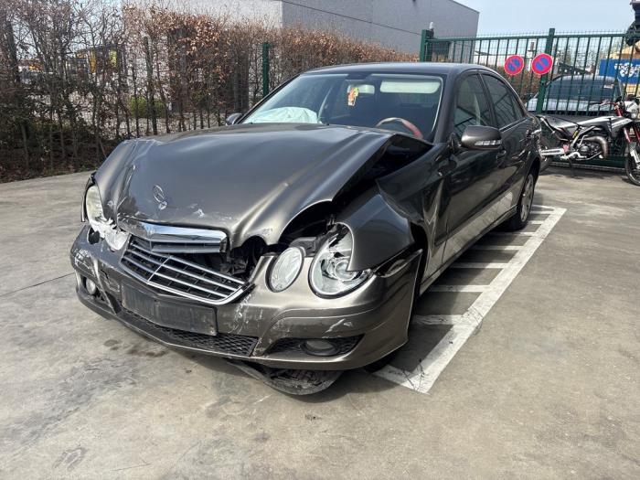 Mercedes E-Klasse V1234
