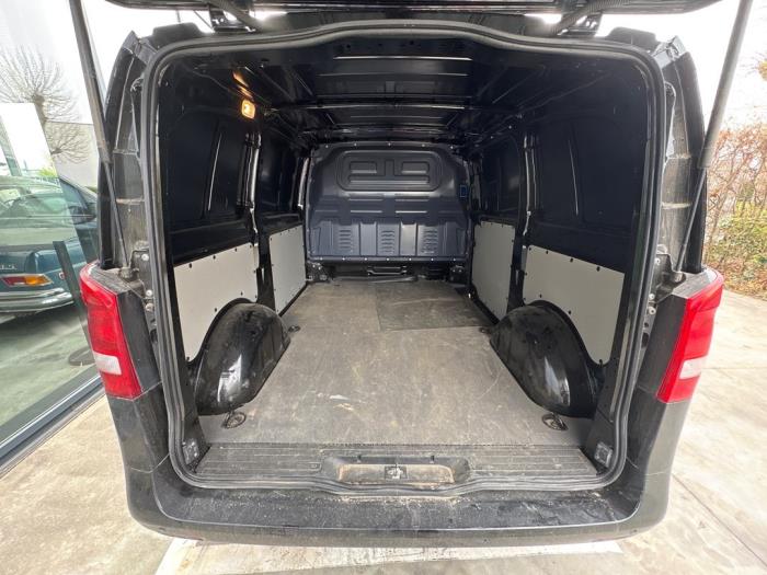 Mercedes Vito V1237