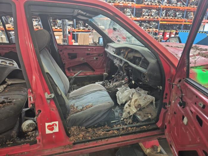 Mercedes 190E/D V1246