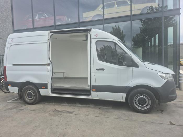 Mercedes Sprinter V1271