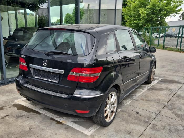 Mercedes B-Klasse V1346