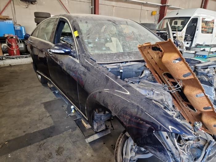 Mercedes S (W221) 3.0 S-320 CDI 24V