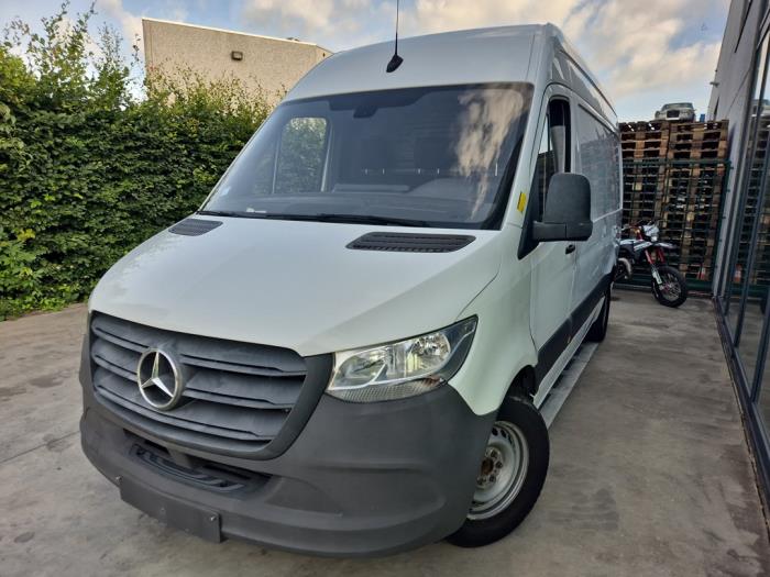 Mercedes Sprinter V1348
