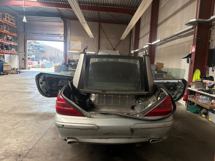 Mercedes SL V1368
