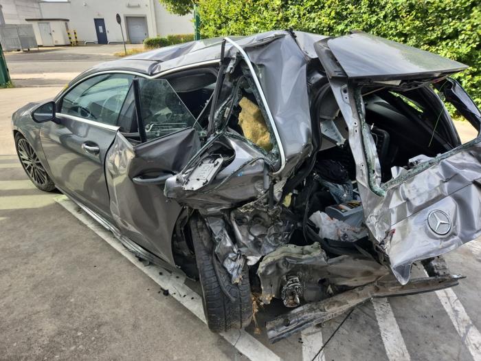 Mercedes CLA Shooting Brake 1.3 CLA-180 Turbo 16V Sloopvoertuig (2022)