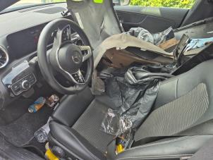 Mercedes CLA Shooting Brake 1.3 CLA-180 Turbo 16V Sloopvoertuig (2022)
