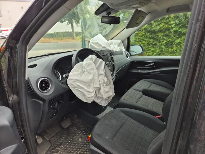 Mercedes Vito V1393