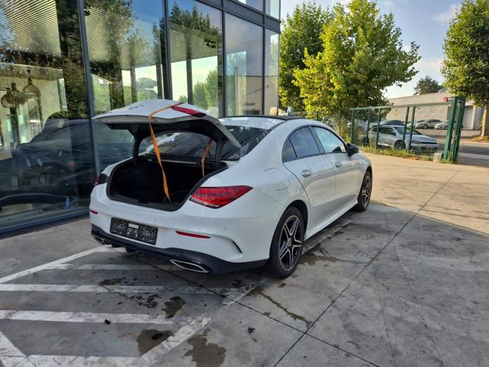Mercedes CLA V1409