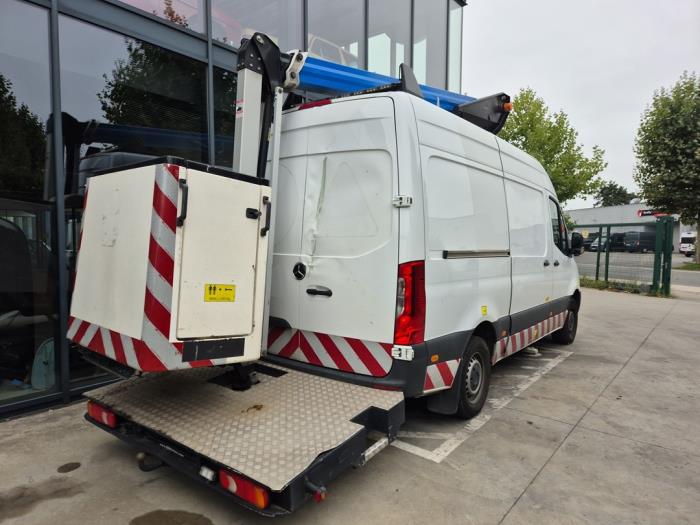 Mercedes Sprinter V1423