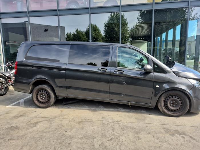 Mercedes Vito V1432