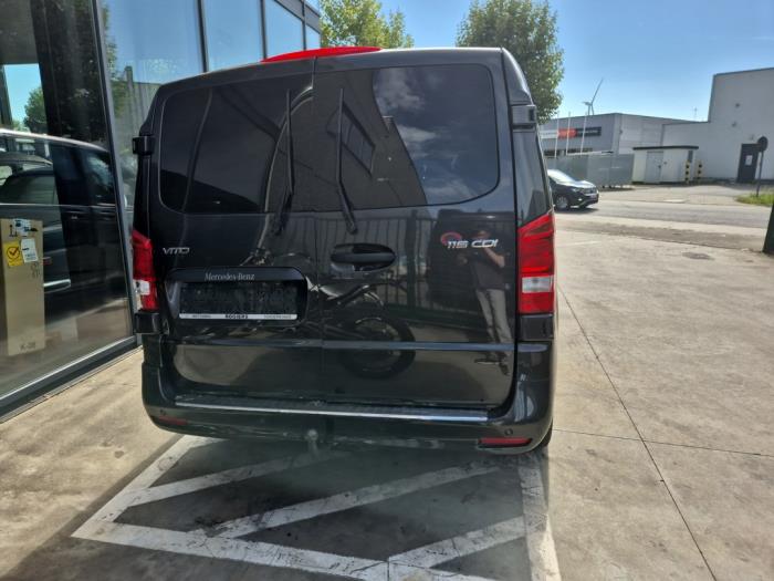 Mercedes Vito V1432