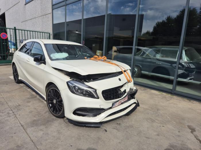 Mercedes A-Klasse V1436