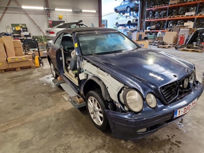 Mercedes CLK (R208) 2.0 200K Evo 16V