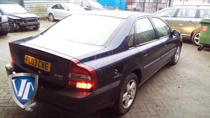 Volvo S80 2.4 20V 140 Sloopvoertuig (2002, Blauw)