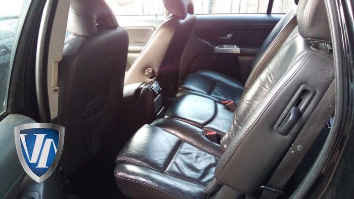 Volvo XC90 I 2.4 D5 20V Sloopvoertuig (2005, Metallic, Zwart)