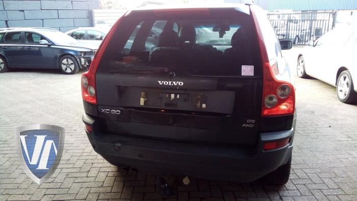 Volvo XC90 I 2.4 D5 20V Sloopvoertuig (2005, Metallic, Zwart)