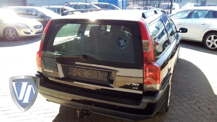 Volvo V70 2.4 D5 20V Sloopvoertuig (2003, Zwart)