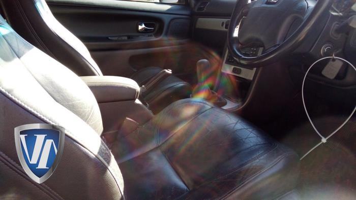 Volvo C70 2.0 T 20V Sloopvoertuig (2003, Zwart)