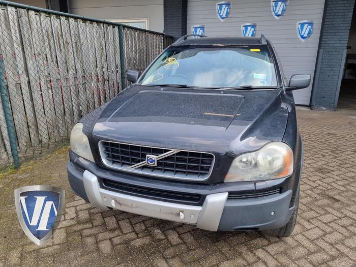 Volvo XC90 I 2.5 T 20V Sloopvoertuig (2005, Metallic, Zwart)