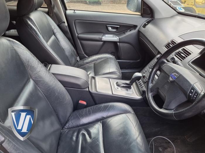 Volvo XC90 I 2.5 T 20V Sloopvoertuig (2005, Metallic, Zwart)