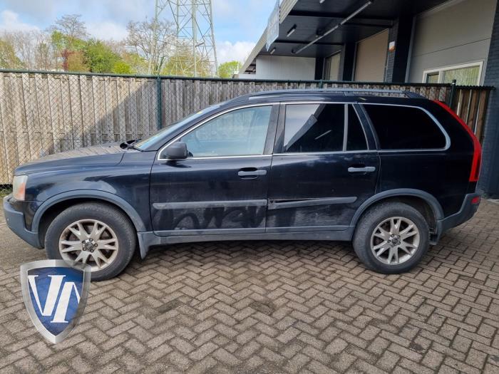 Volvo XC90 I 2.5 T 20V Sloopvoertuig (2005, Metallic, Zwart)