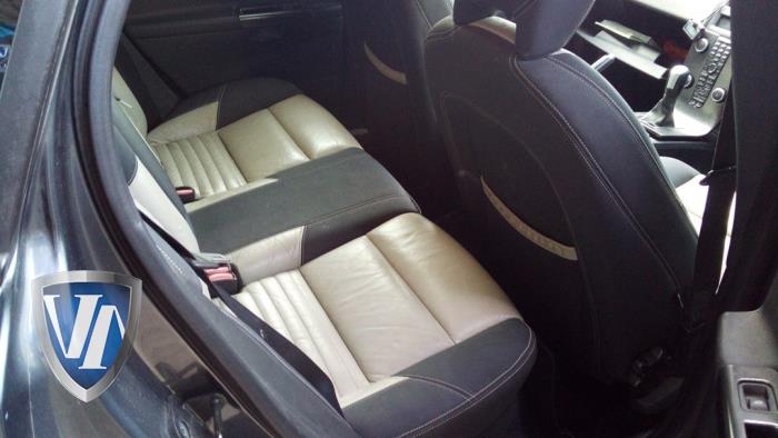 Volvo V50 2.0 D 16V Sloopvoertuig (2010, Grijs)