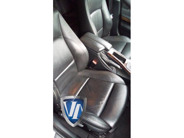 BMW 3 serie 325i 24V Sloopvoertuig (2005, Metallic, Zilver)