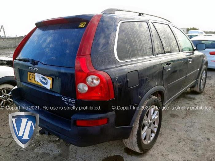Volvo XC90 I 2.9 T6 24V Sloopvoertuig (2004, Metallic, Zwart)