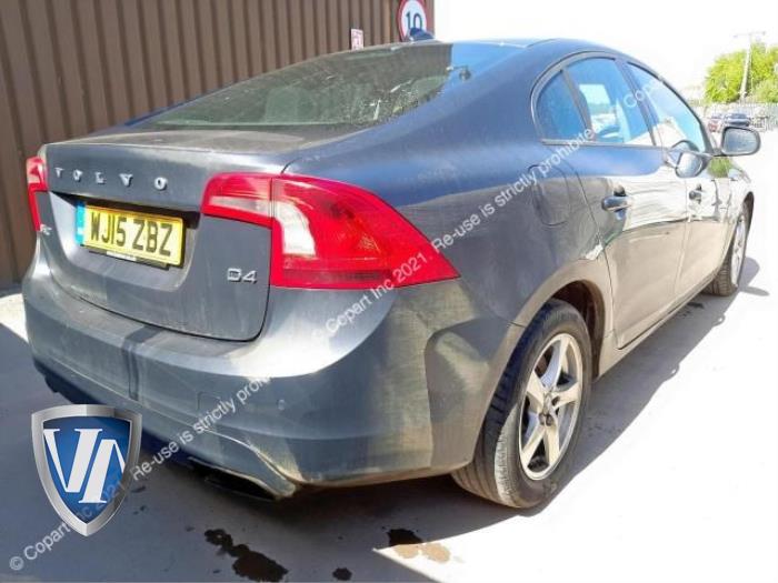 Volvo S60 II 2.0 D4 16V Sloopvoertuig (2016, Grijs)
