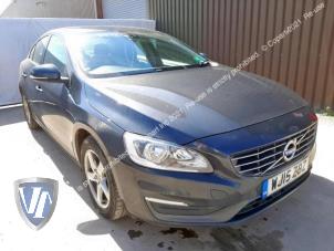 Volvo S60 II 2.0 D4 16V Sloopvoertuig (2016, Grijs)