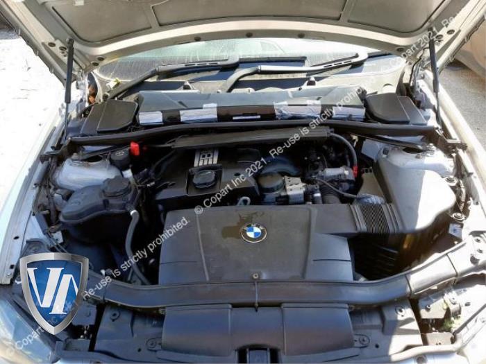 BMW 3 serie 318i 16V Sloopvoertuig (2008, Zilver)