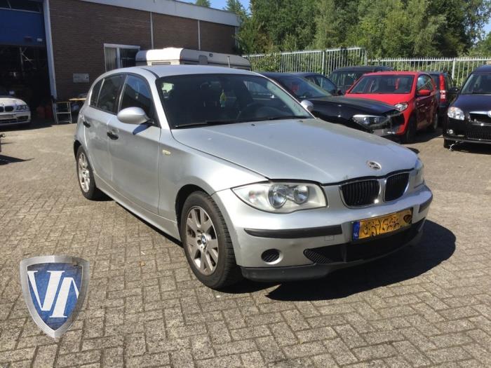 BMW 1 serie 116i 1.6 16V Sloopvoertuig (2004, Titanium, Metallic, Zilver)