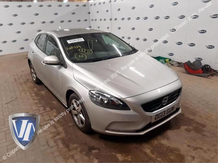 Volvo V40 1.6 D2 Sloopvoertuig (2013, Zilver)