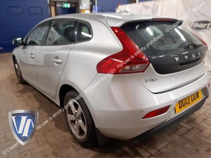 Volvo V40 1.6 D2 Sloopvoertuig (2013, Zilver)