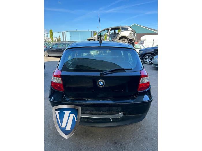 BMW 1 serie 116i 1.6 16V Sloopvoertuig (2006, Zwart)