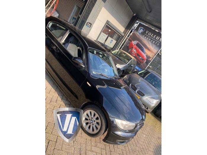 BMW 1 serie 118i 16V Sloopvoertuig (2009, Zwart)