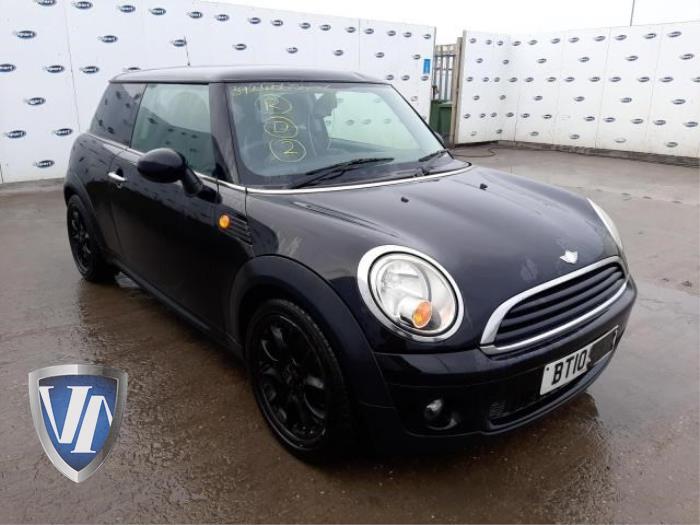 Mini Mini 1.6 16V One Sloopvoertuig (2010, Metallic, Zwart)