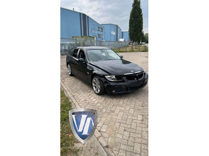 BMW 3 serie Touring 318i 16V Sloopvoertuig (2008, Zwart)